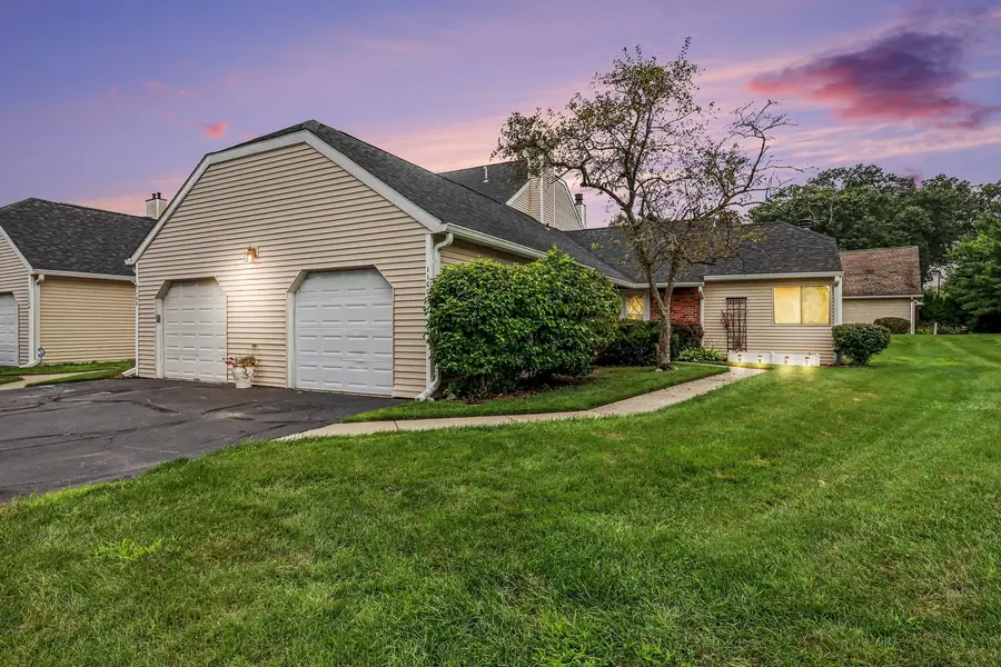 1100 Saratoga Lane #1100, Chesterton, IN 46304 - #2