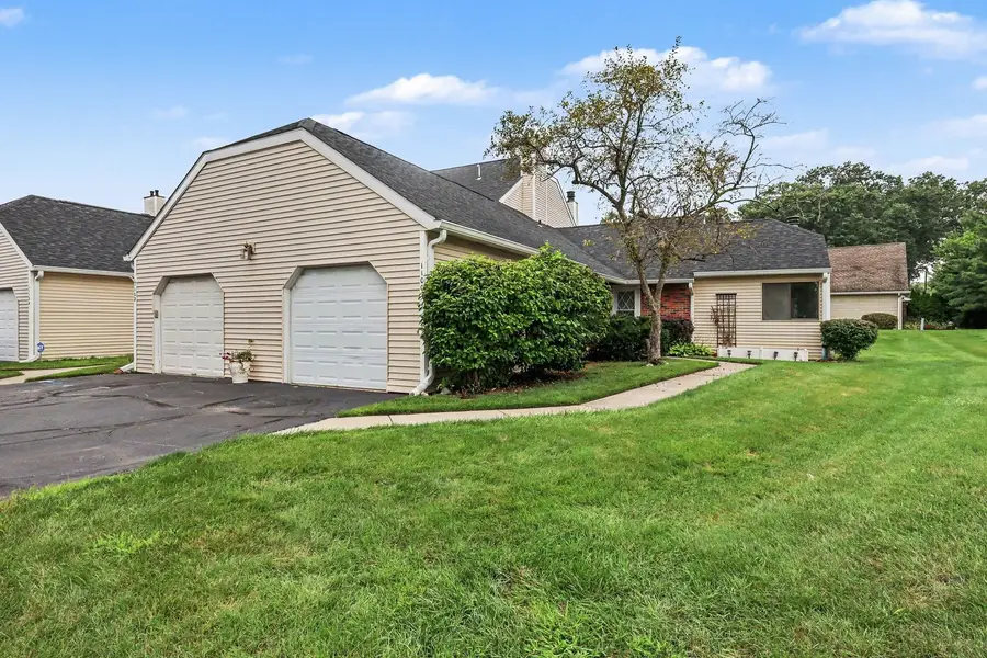 1100 Saratoga Lane #1100, Chesterton, IN 46304 - #3