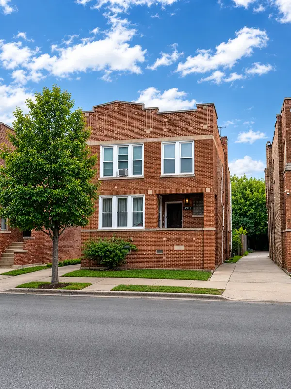 4917 W Addison Street, Chicago, IL 60641