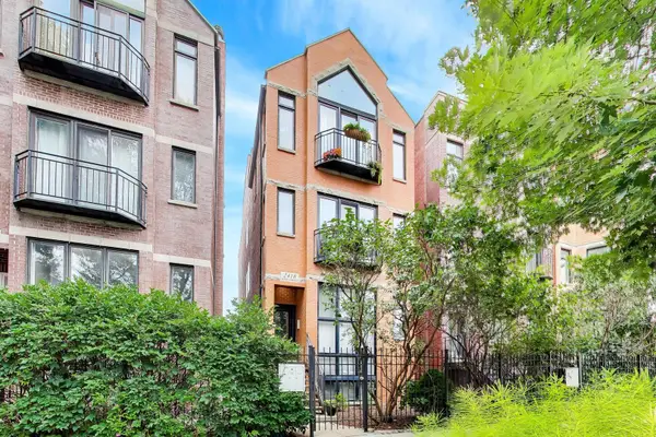 2418 W Cortez Street #2, Chicago, IL 60622