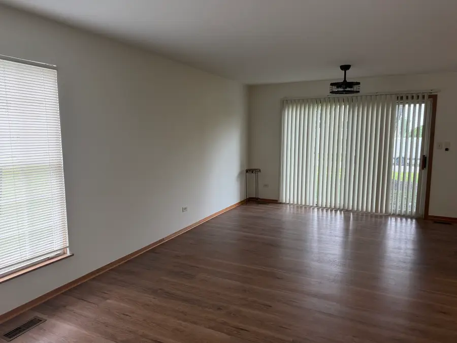699 Canterbury Drive, Hanover Park, IL 60133 - #2