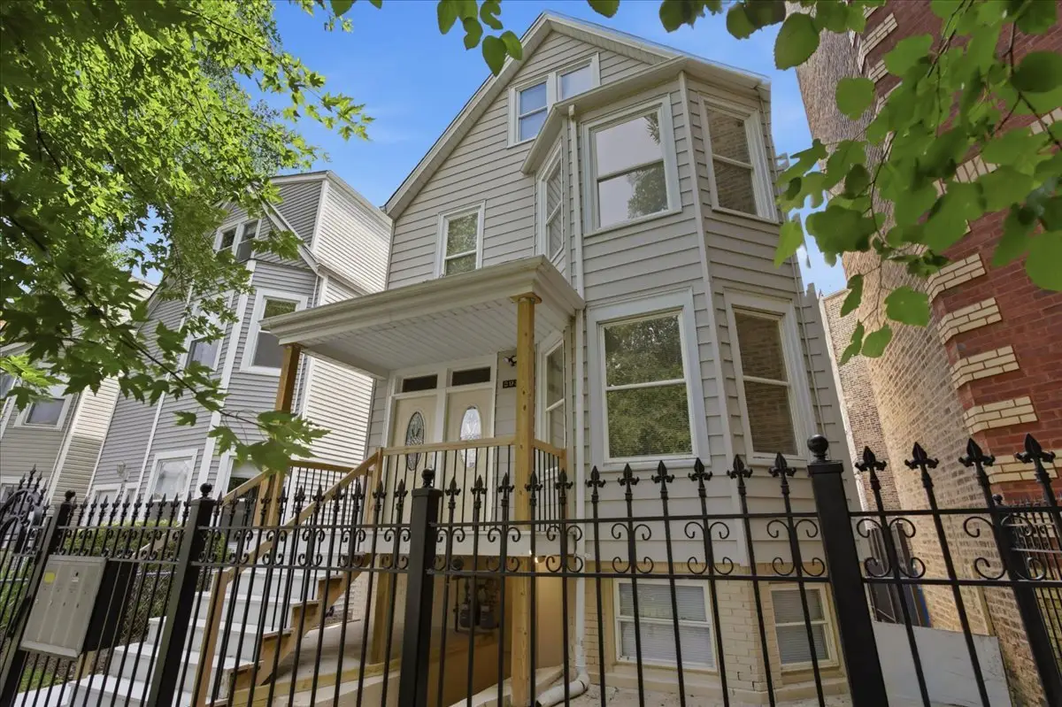 2939 N Hamlin Avenue, Chicago, IL 60618 - #1