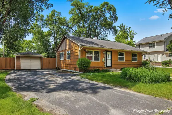 451 S Lakeshore Drive, Mundelein, IL 60060