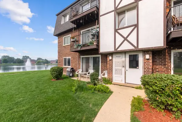 9461 Bay Colony Drive #1S, Des Plaines, IL 60016
