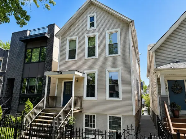 1851 N Fairfield Avenue, Chicago, IL 60647