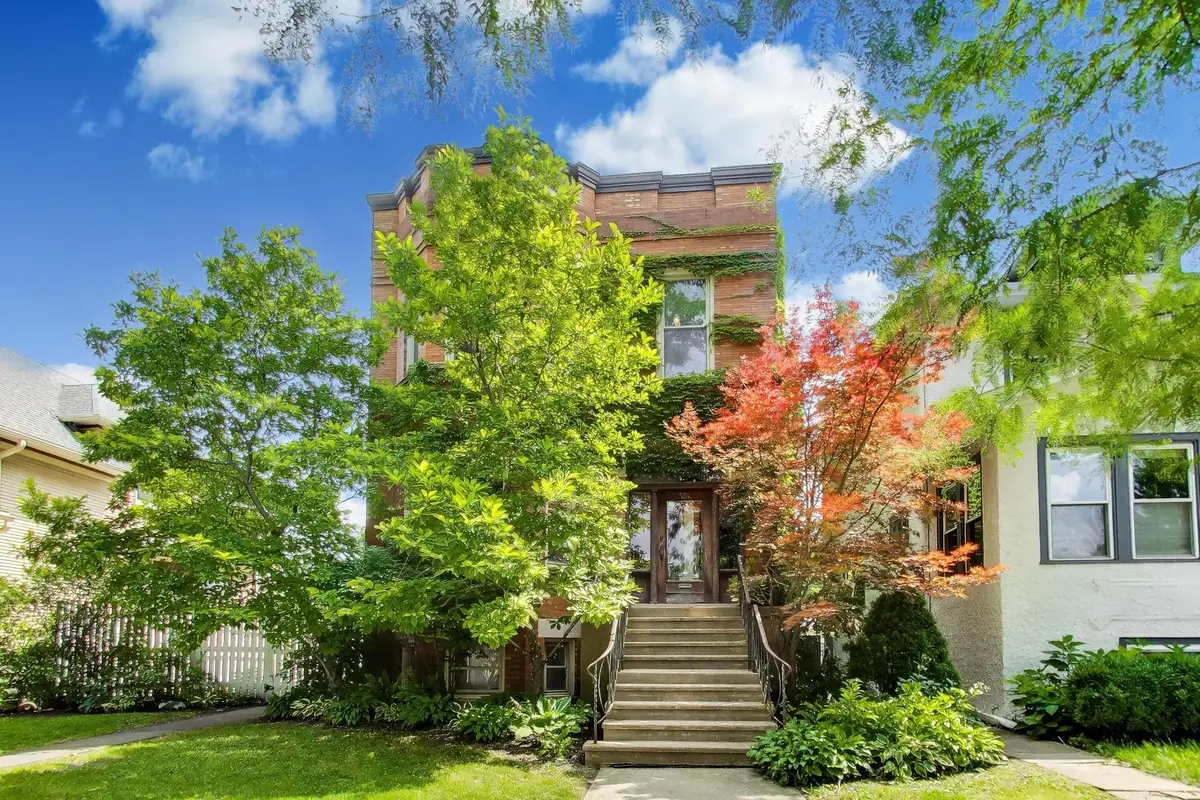 534 S East Avenue, Oak Park, IL 60304 - #1