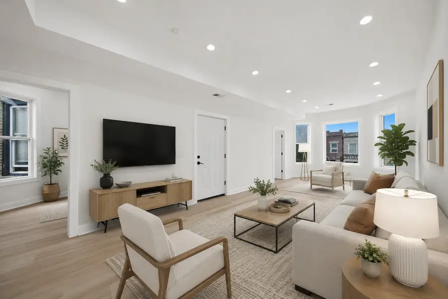 4330 W Wilcox Street, Chicago, IL 60624 - #3
