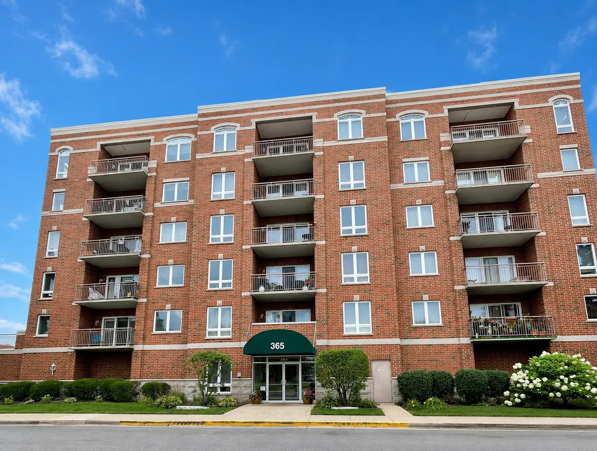 365 Graceland Avenue #304A, Des Plaines, IL 60016 - #1
