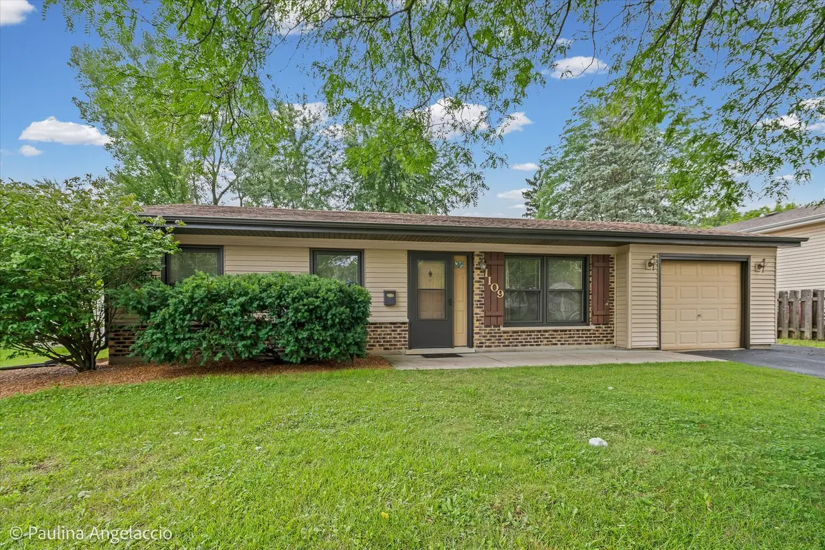 1109 Kingwood Lane, Lake Zurich, IL 60047 - #1