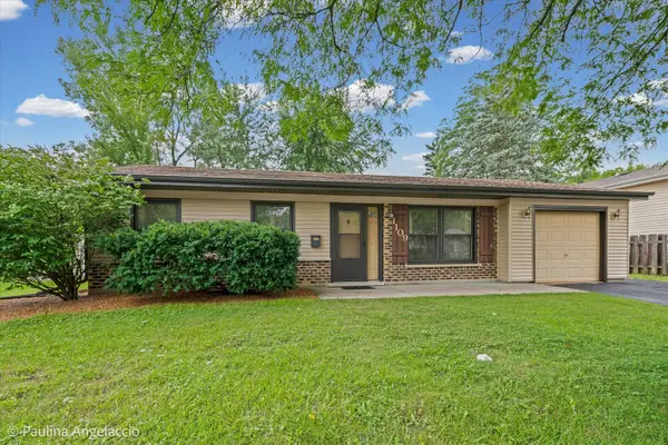 1109 Kingwood Lane, Lake Zurich, IL 60047