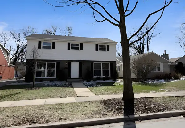 2052 Collett Lane, Flossmoor, IL 60422