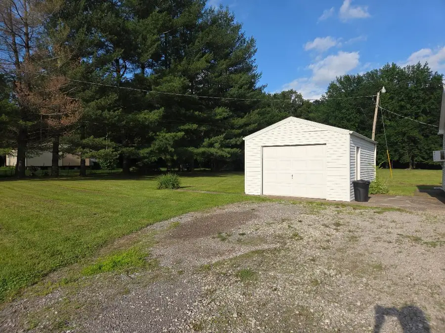 32372 Main Street, Tamms, IL 62988 - #2