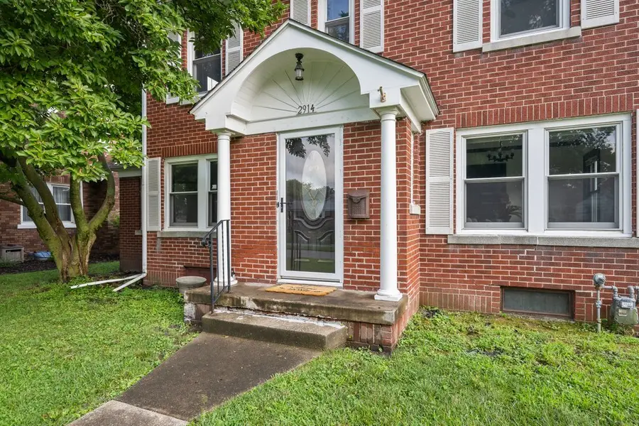 2914 25th Avenue, Moline, IL 61265 - #2