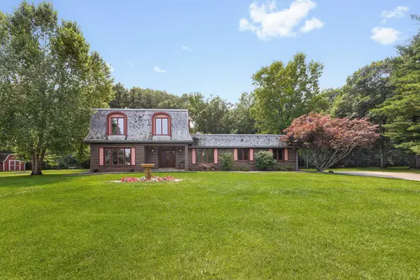 212 Cheviot Drive, Bartlett, IL 60103