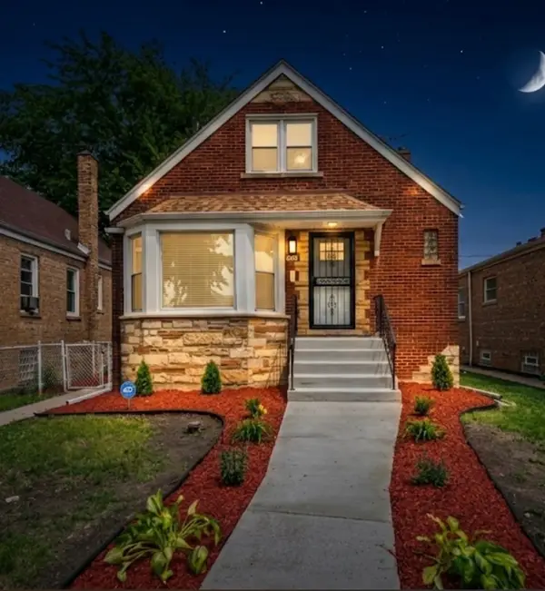 7917 S Christiana Avenue, Chicago, IL 60652