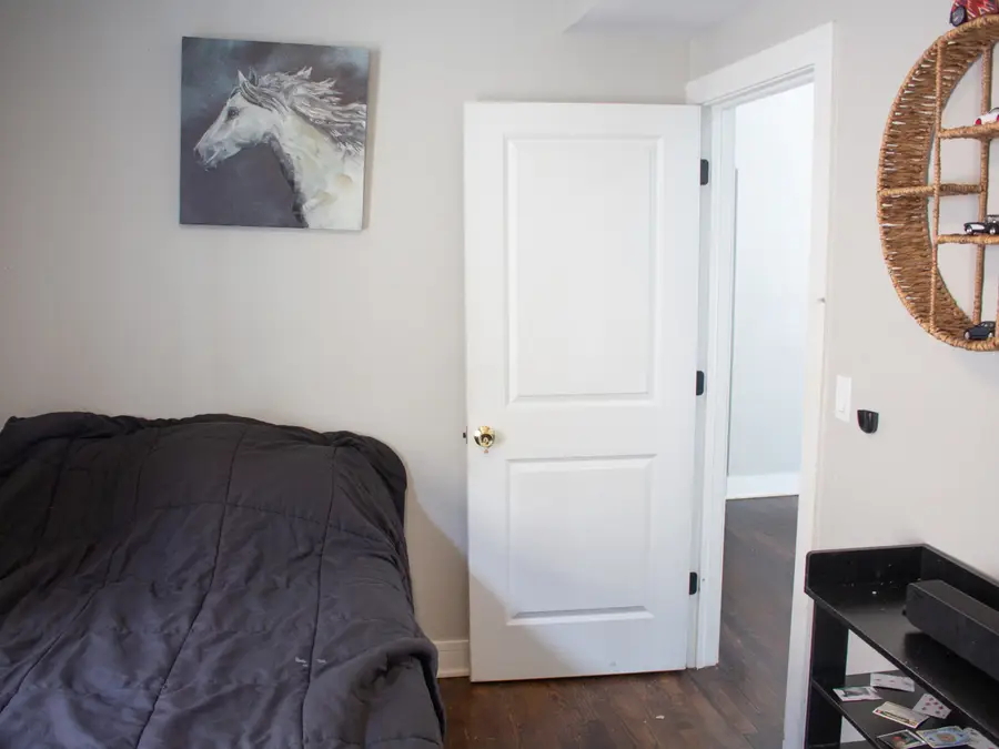 Address Withheld By Seller, Chicago, IL 60619 - #3