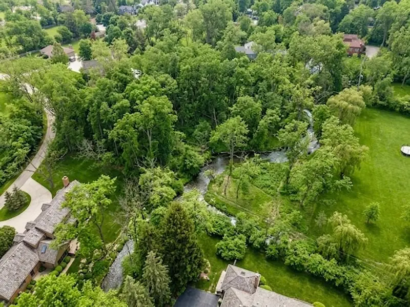 2060 Suffork Road, Northfield, IL 60093 - #2