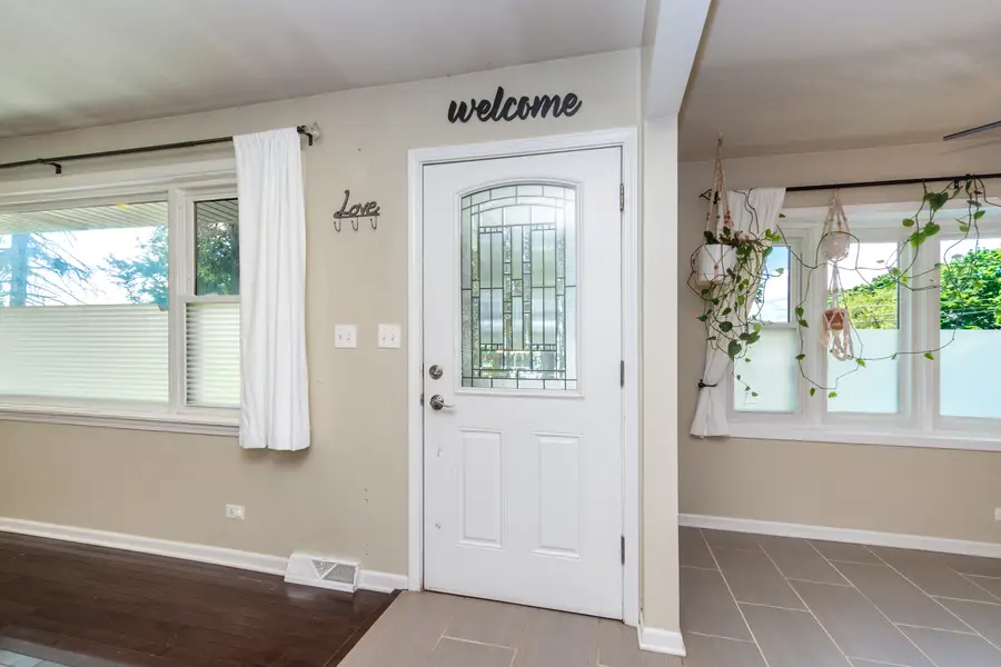 315 S Alleghany Road, Grayslake, IL 60030 - #2