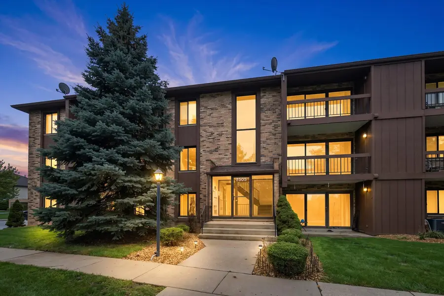 7505 175th Street #124, Tinley Park, IL 60477 - #2