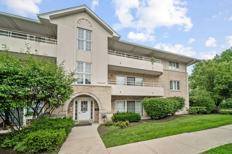 10832 S 76th Avenue #3E, Worth, IL 60482 - #2