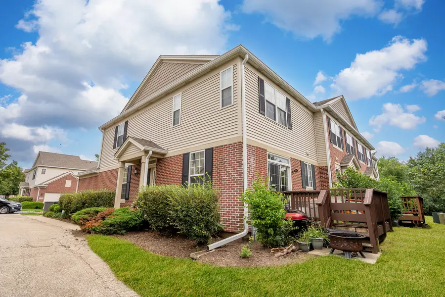 134 Neutrenton Avenue, Elgin, IL 60120 - #3