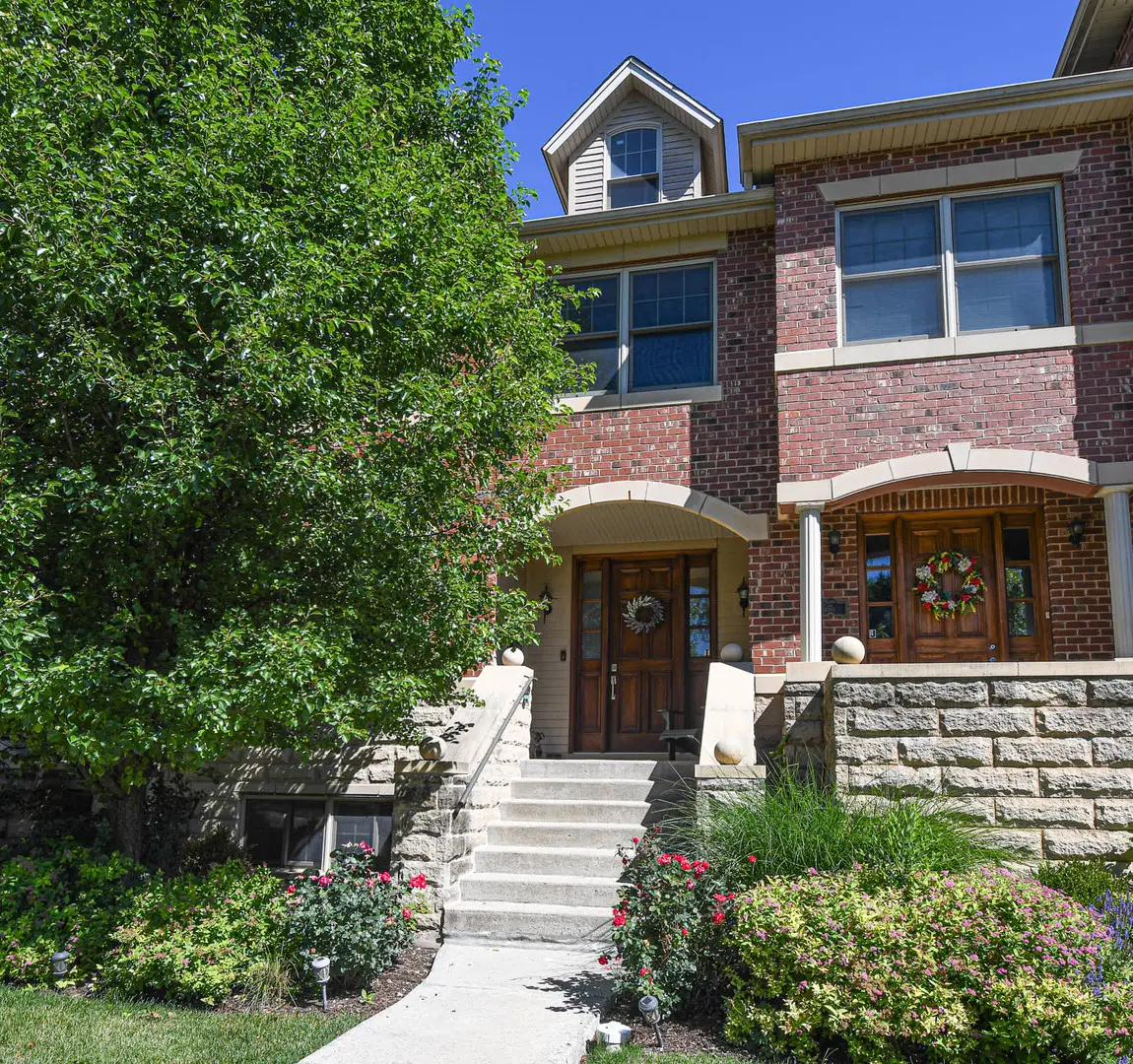 21 N Herbert Road #I, Riverside, IL 60546 - #1