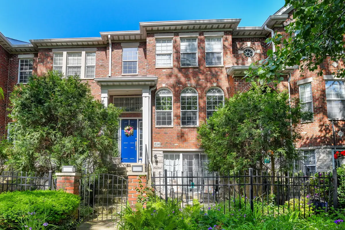 834 Shandrew Drive, Naperville, IL 60540 - #1