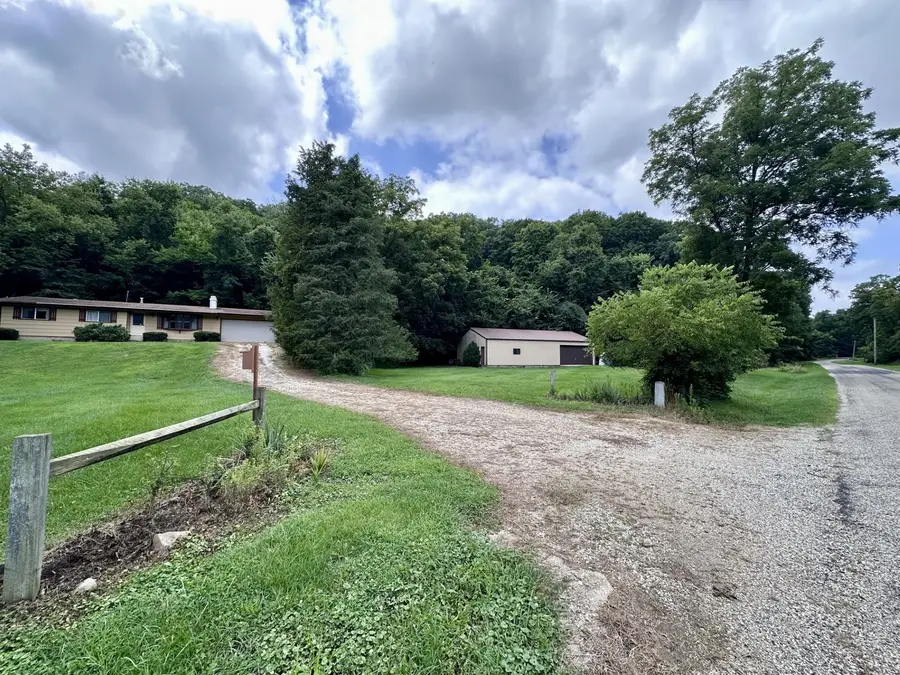 895 Thenius Road, Sparland, IL 61565 - #3