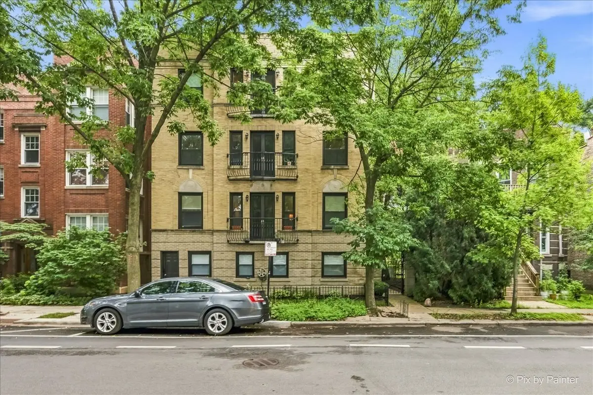 6331 N Glenwood Avenue #3, Chicago, IL 60660 - #1