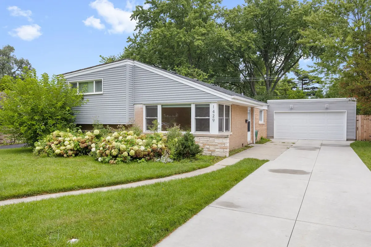 Address Withheld By Seller, Highland Park, IL 60035 - #1