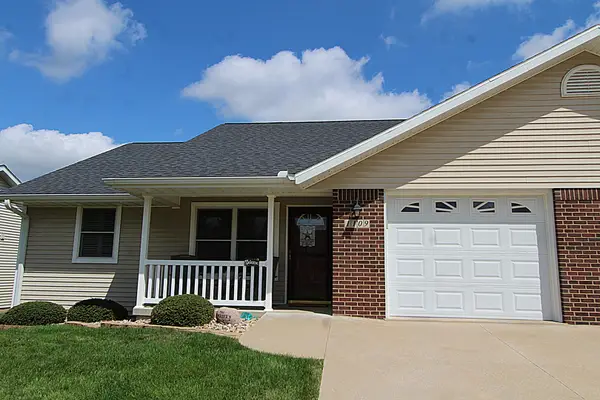 1109 6th Avenue, Fulton, IL 61252