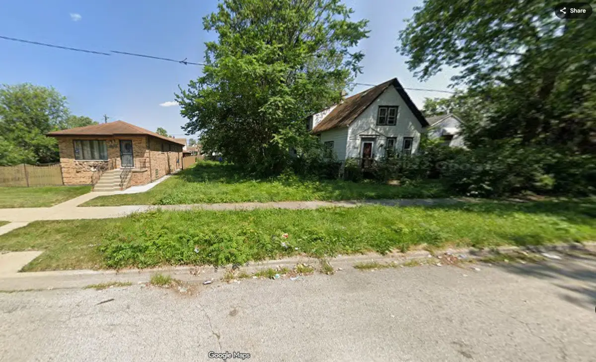 10135 S Wallace Street, Chicago, IL 60628 - #1