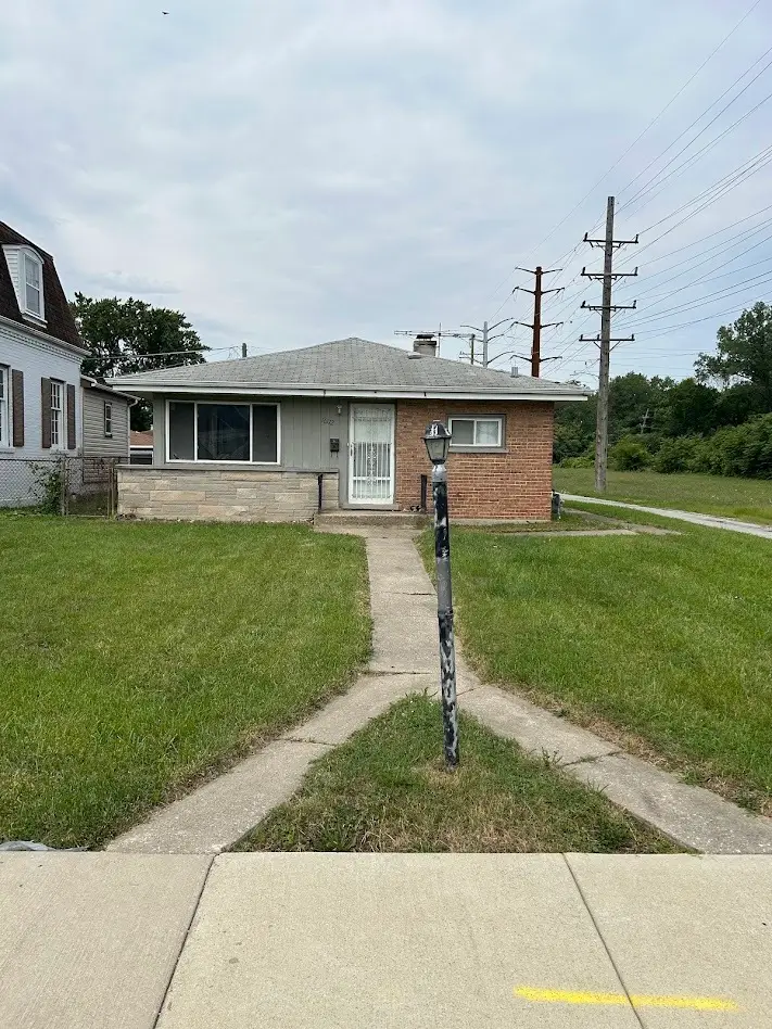 16112 Wolcott Avenue, Markham, IL 60428 - #2