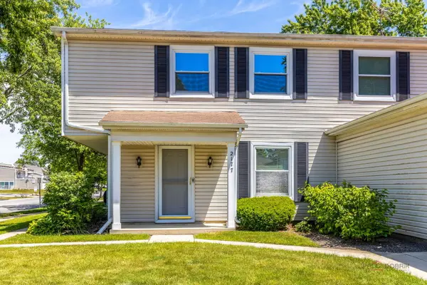 2177 N Dogwood Lane #2177, Palatine, IL 60074
