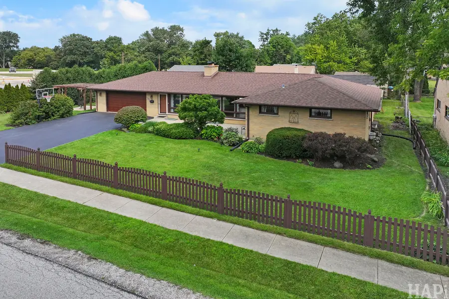 365 Woodland Drive, Grayslake, IL 60030 - #2