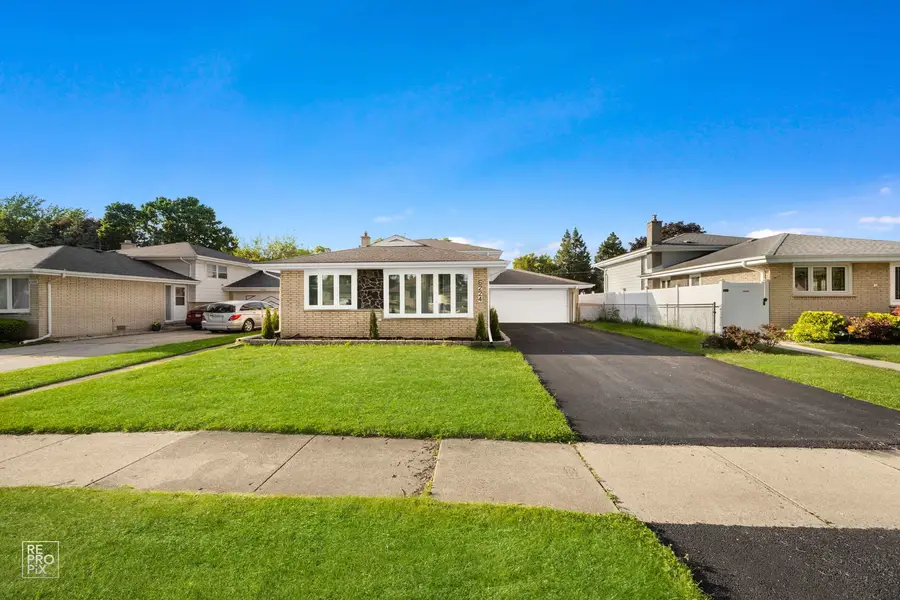 6224 W 91st Street, Oak Lawn, IL 60453 - #2