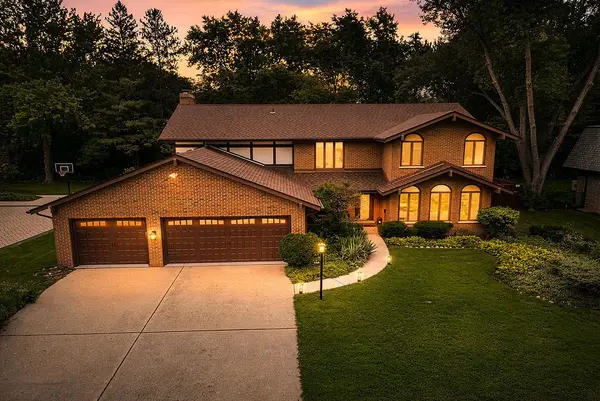 1355 Carol Lane, Deerfield, IL 60015