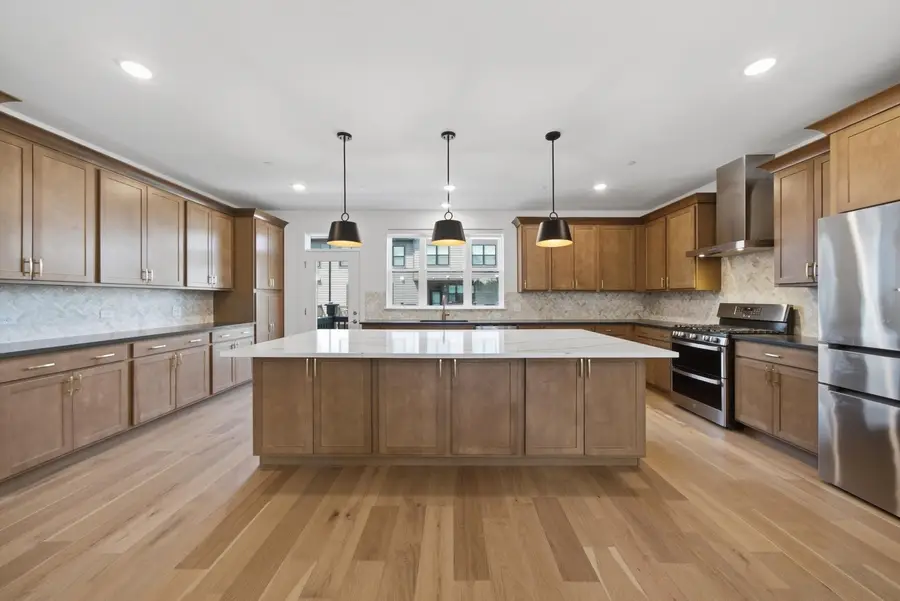 8367 Mulberry Avenue, Morton Grove, IL 60053 - #3
