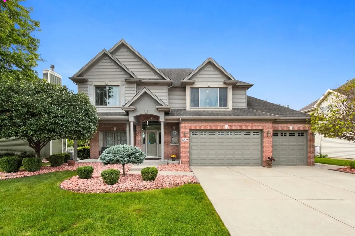 1009 Callaway Drive W, Shorewood, IL 60404 - #1
