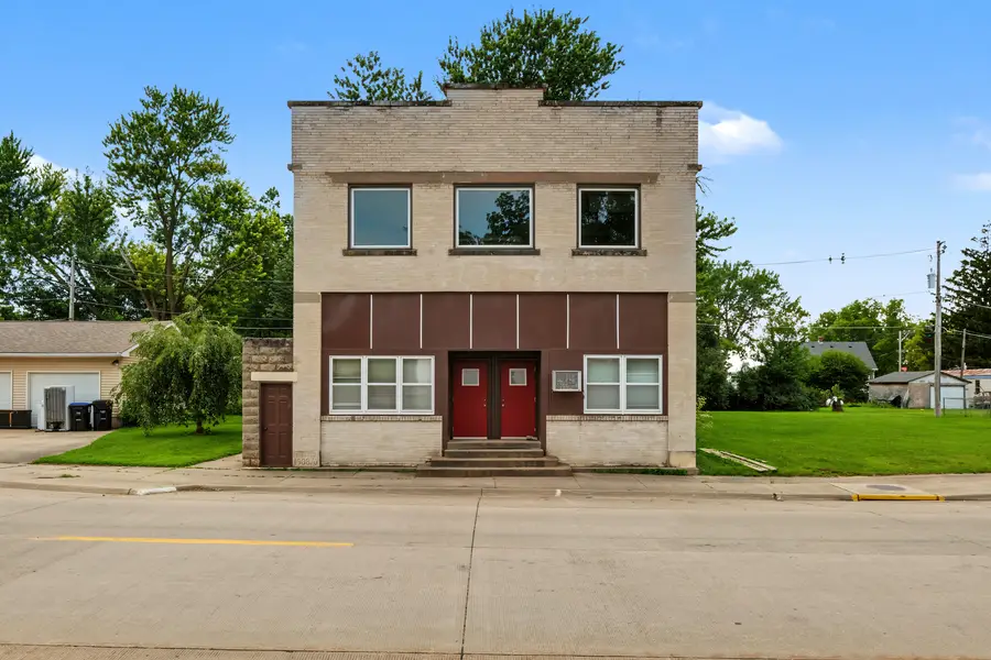 111 Broadway Street, Charlotte, IA 52731 - #2