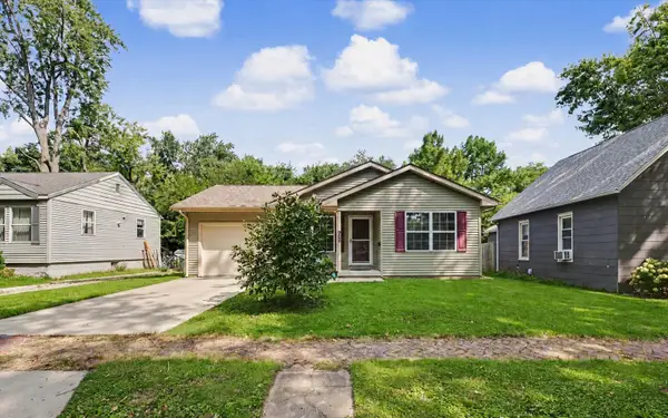 908 E Oregon Street, Urbana, IL 61801