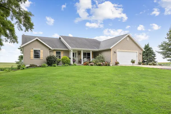 12433 Prairie Center Road, Morrison, IL 61270
