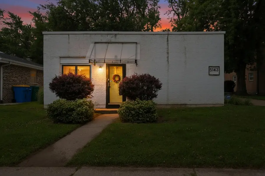 5143 Electric Avenue, Hillside, IL 60162 - #2