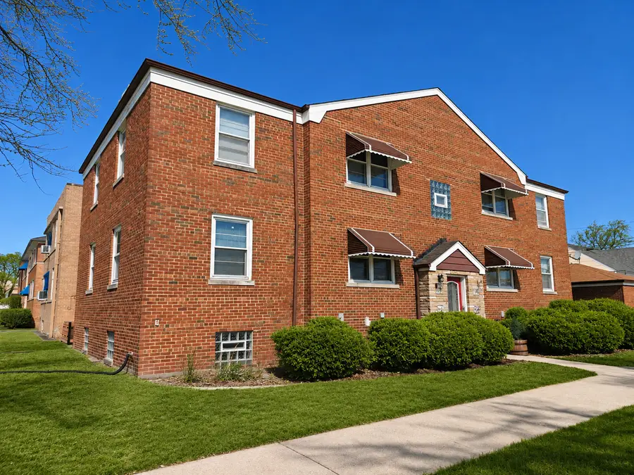 1106 Alima Terrace, La Grange Park, IL 60526 - #2