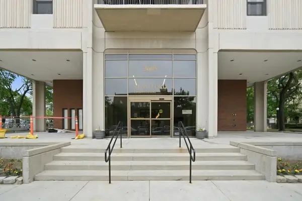 2605 S Indiana Avenue #304, Chicago, IL 60616