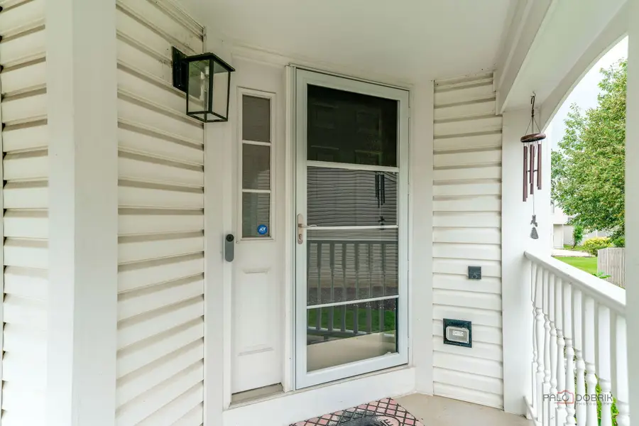 5513 Alexandria Drive, Lake In The Hills, IL 60156 - #3