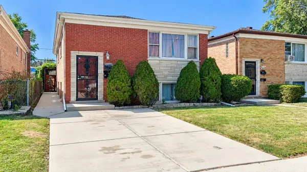 1636 N 33rd Avenue, Melrose Park, IL 60160
