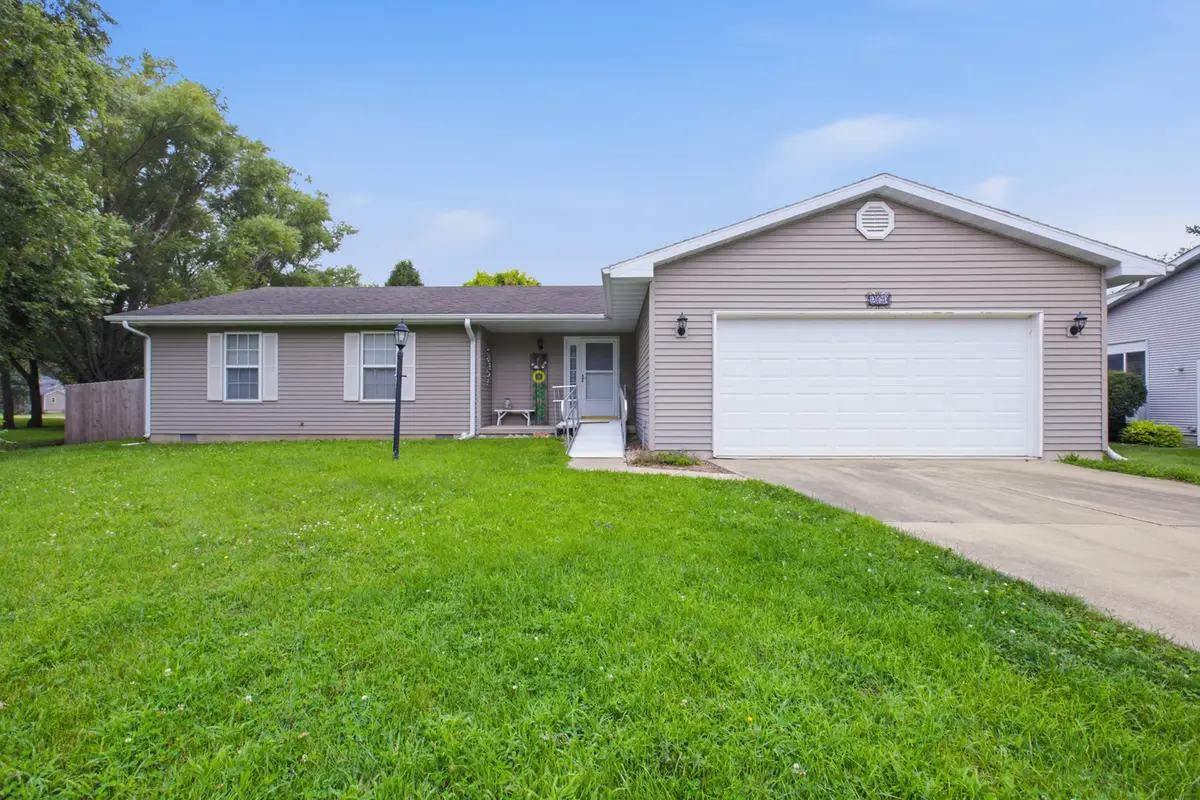 203 Ira Street, Urbana, IL 61802 - #1