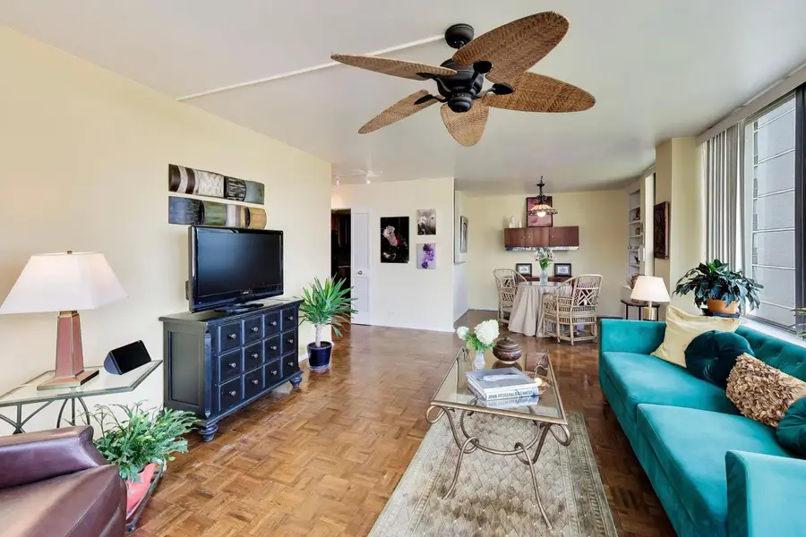 Address Withheld By Seller, Chicago, IL 60610 - #3
