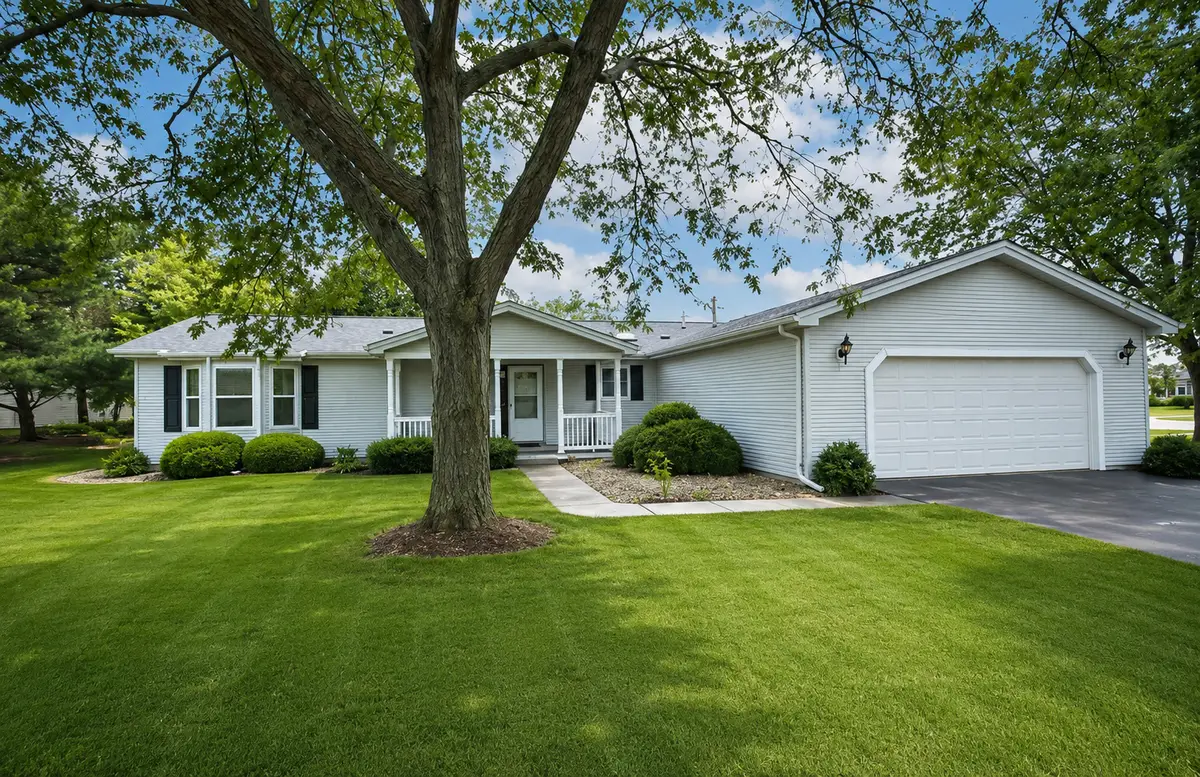 9 Hialeah Court, Grayslake, IL 60030 - #1